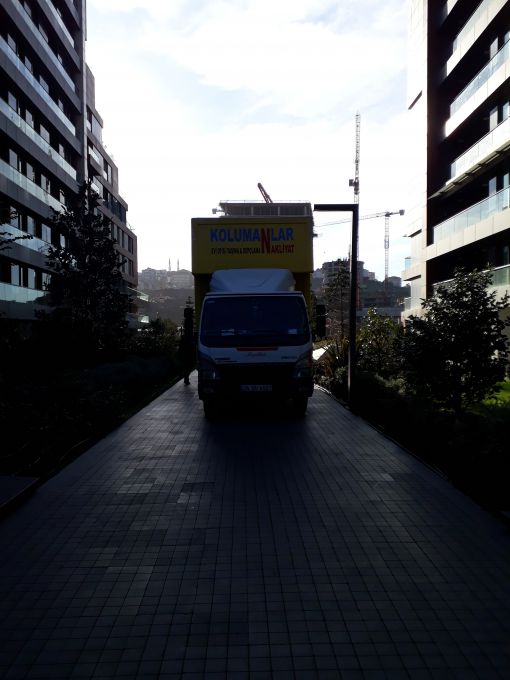 soğanlık nakliyat firmaları soğanlık evden eve nakliyat işinde kullanılan kapalı aracımız